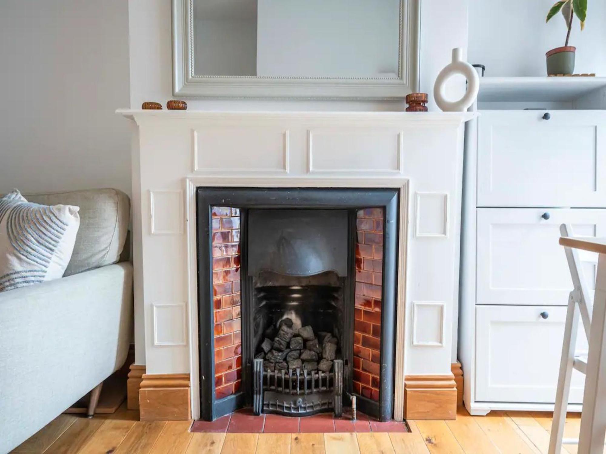 Pass The Keys Hither Ground Floor Flat With Garden Appartement *