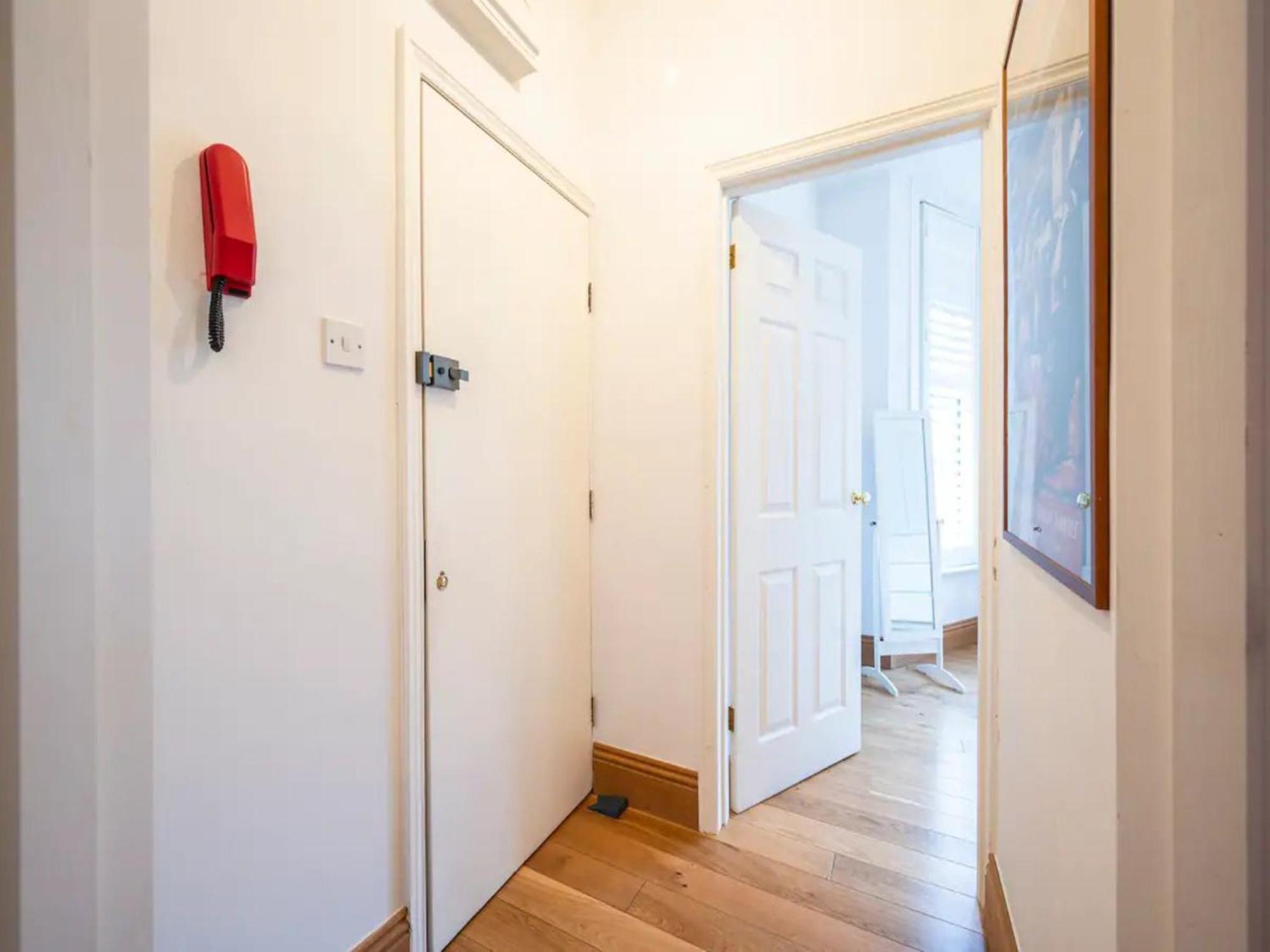 Appartement Pass The Keys Hither Ground Floor Flat With Garden Londres